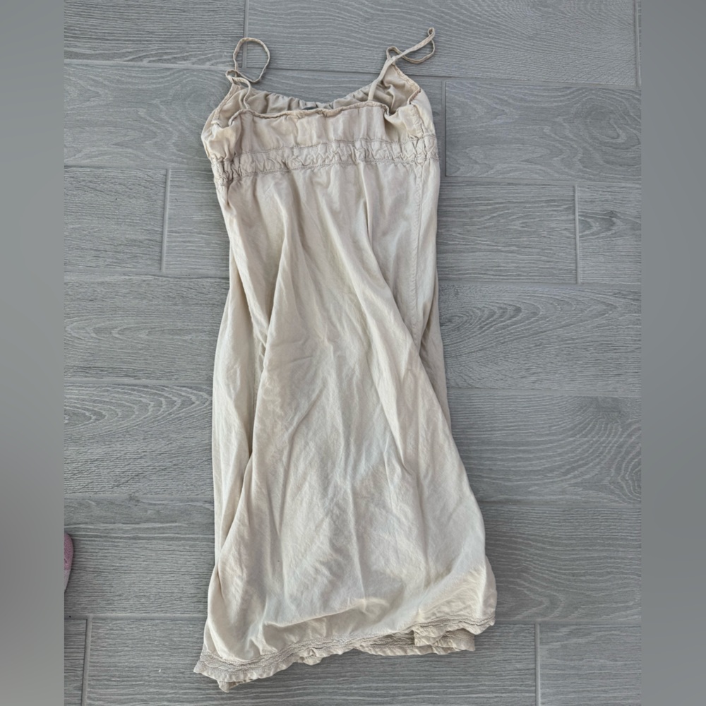 JAMES PERSE Beige Babydoll Dress Size 1/Small (FLAWED) - Picture 3 of 4